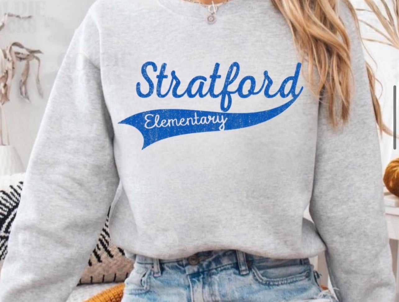Stratford elementary Unisex Heavy Blend™ Crewneck Sweatshirt