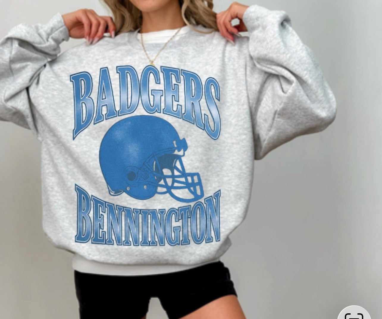 Casual Sports Sweatshirt for Game Days, Cozy Crewneck for Fans, Vintage Athletic Style, Perfect Gift for Sports Lovers, Unisex Sweatshirt