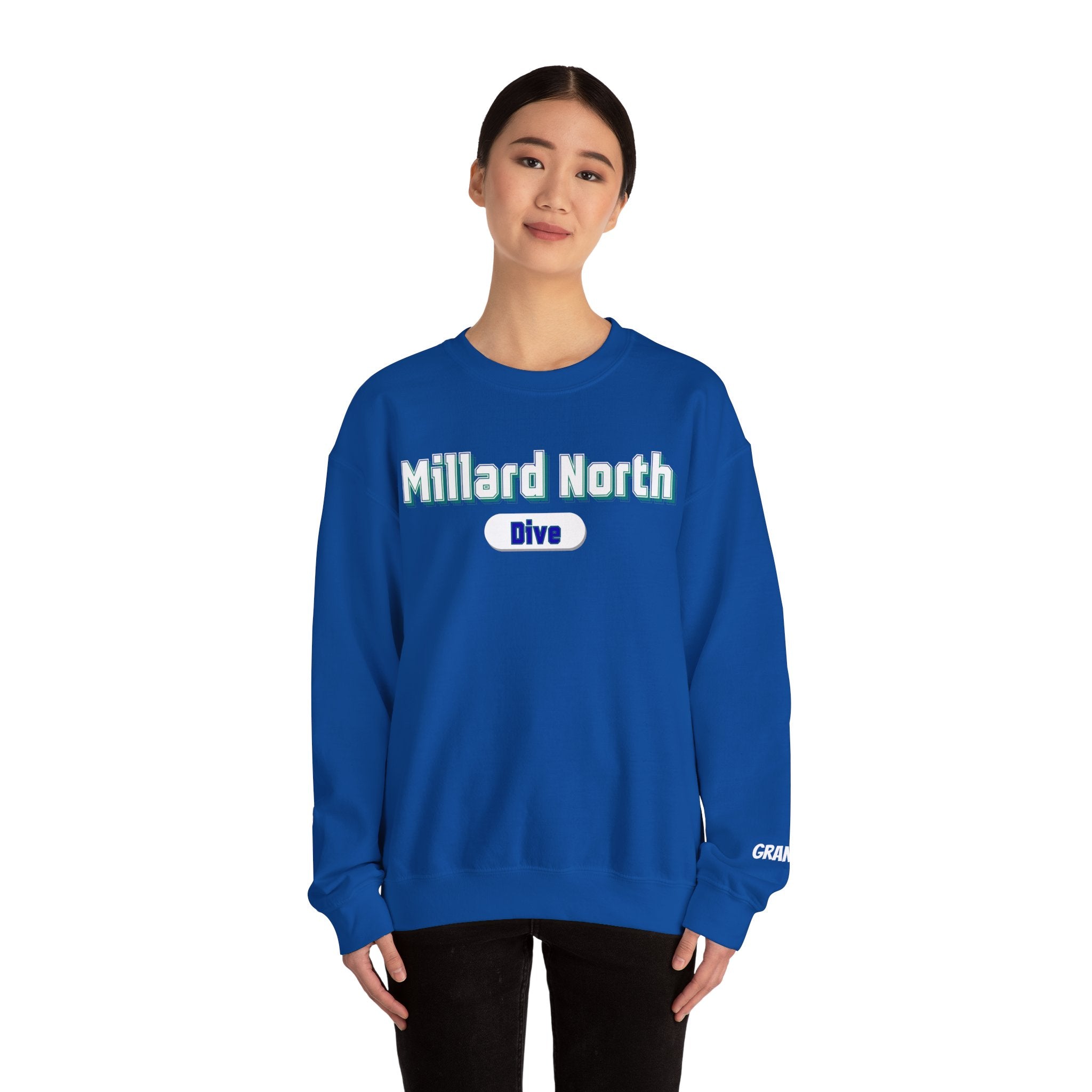 Grandma MN dive Unisex Heavy Blend™ Crewneck Sweatshirt